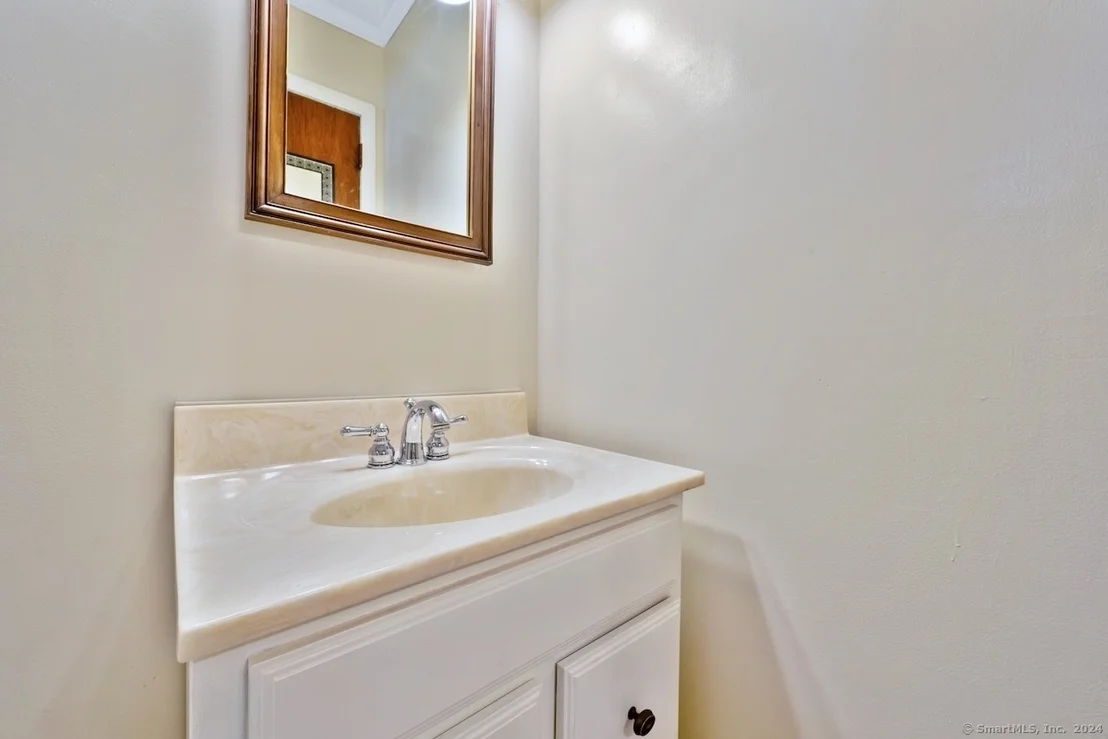 Photo of 39 Niles Drive