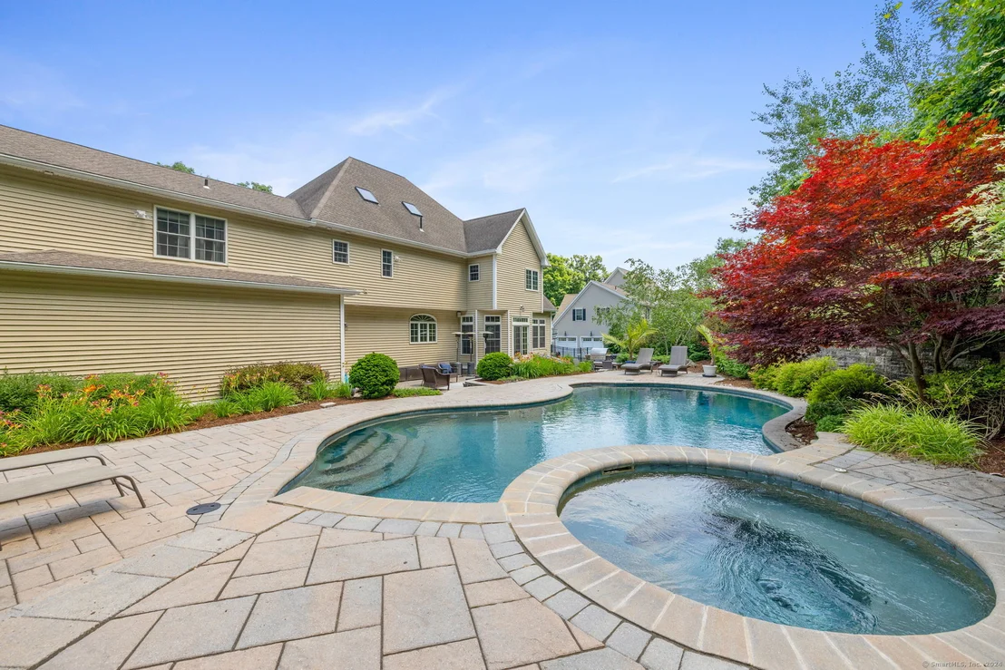 Photo of 45 Castlerock Lane