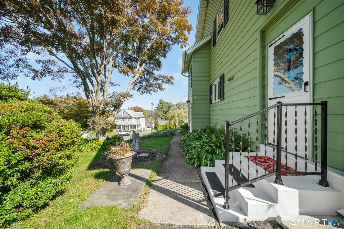 Photo of 64 May Avenue