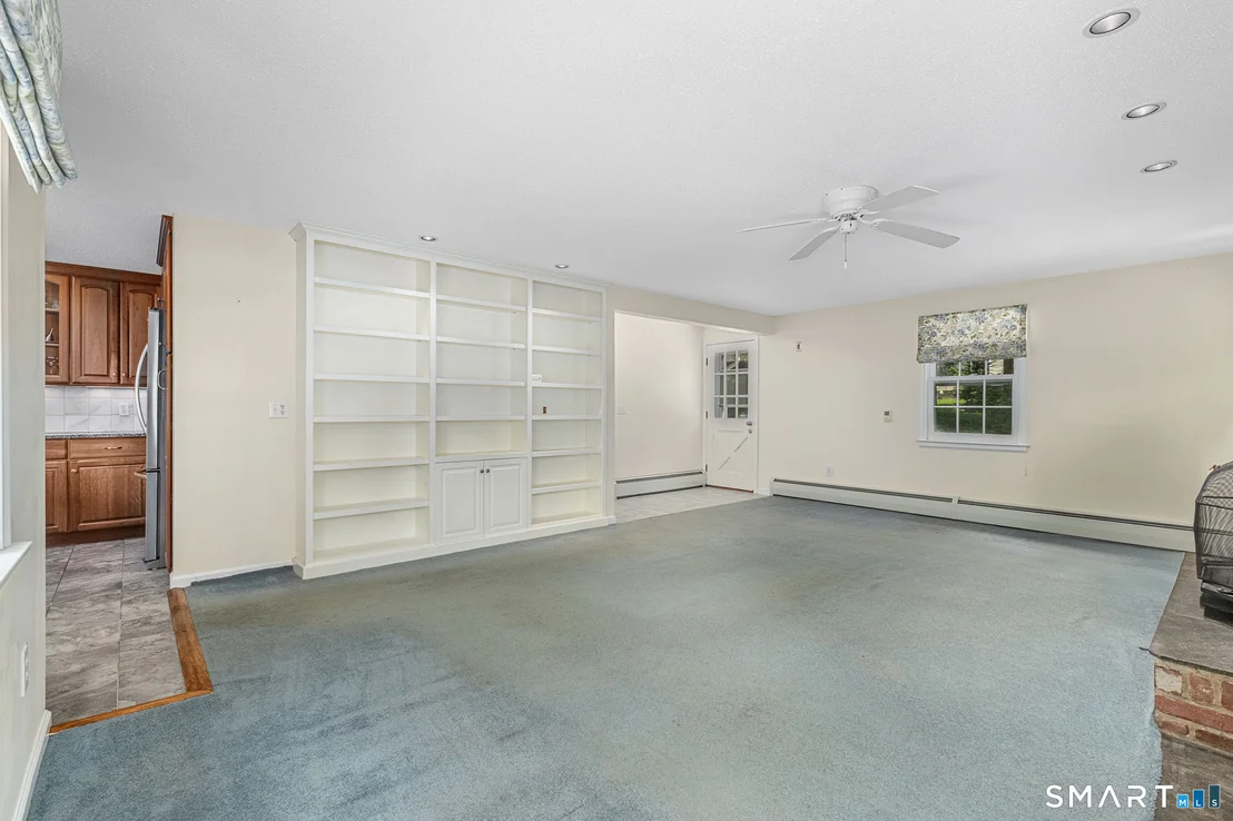 Photo of 38 Oak Ridge Drive