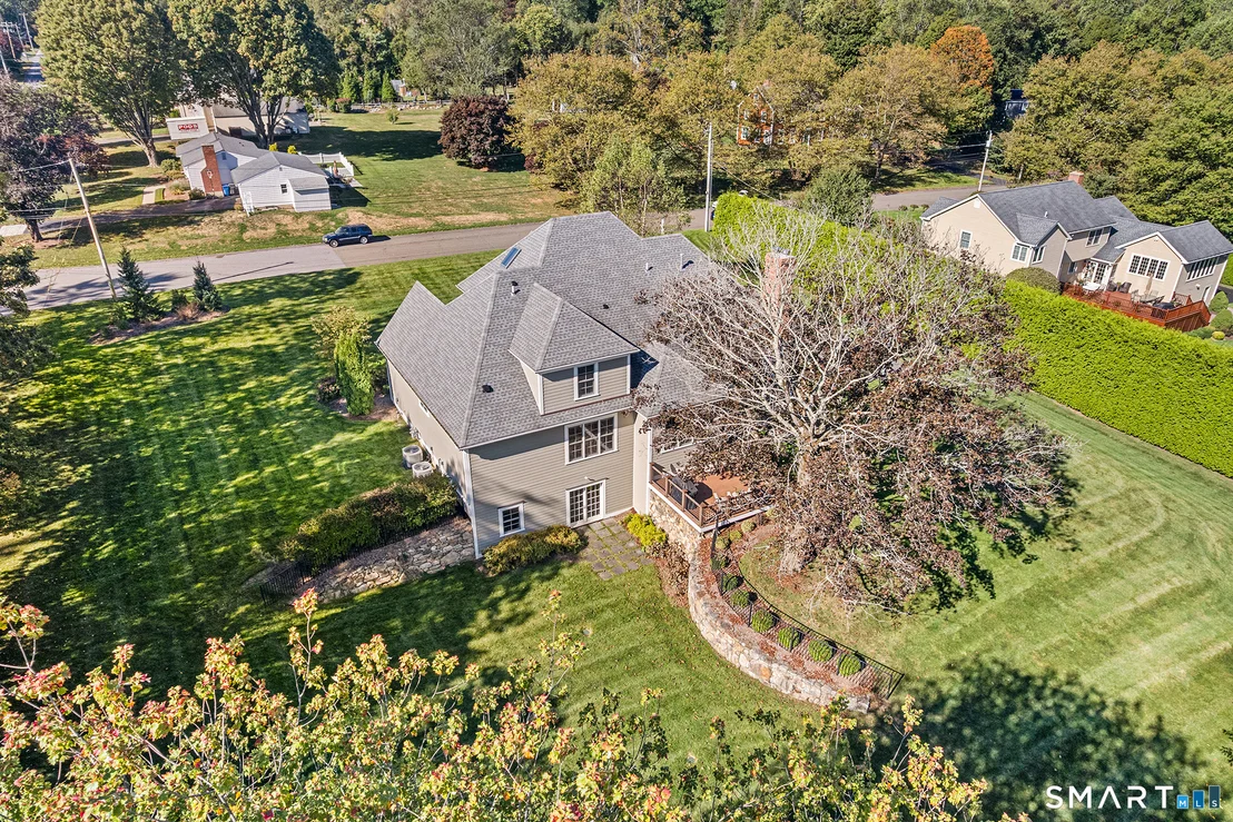 Photo of 2 Doe Hollow Drive