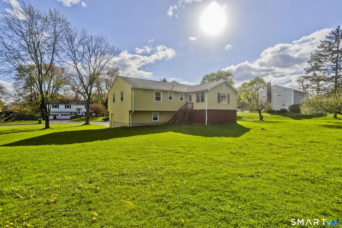 Photo of 4 Winthrop Road