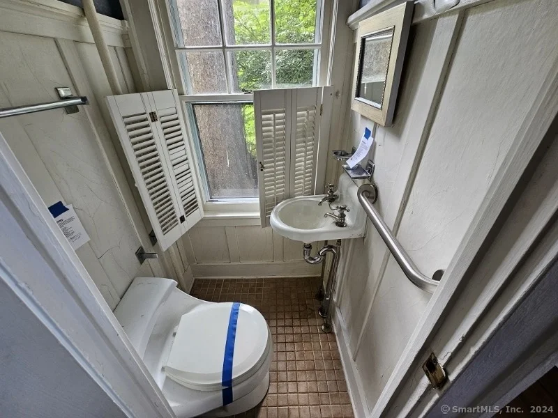 Photo of 151 Cornwall Avenue