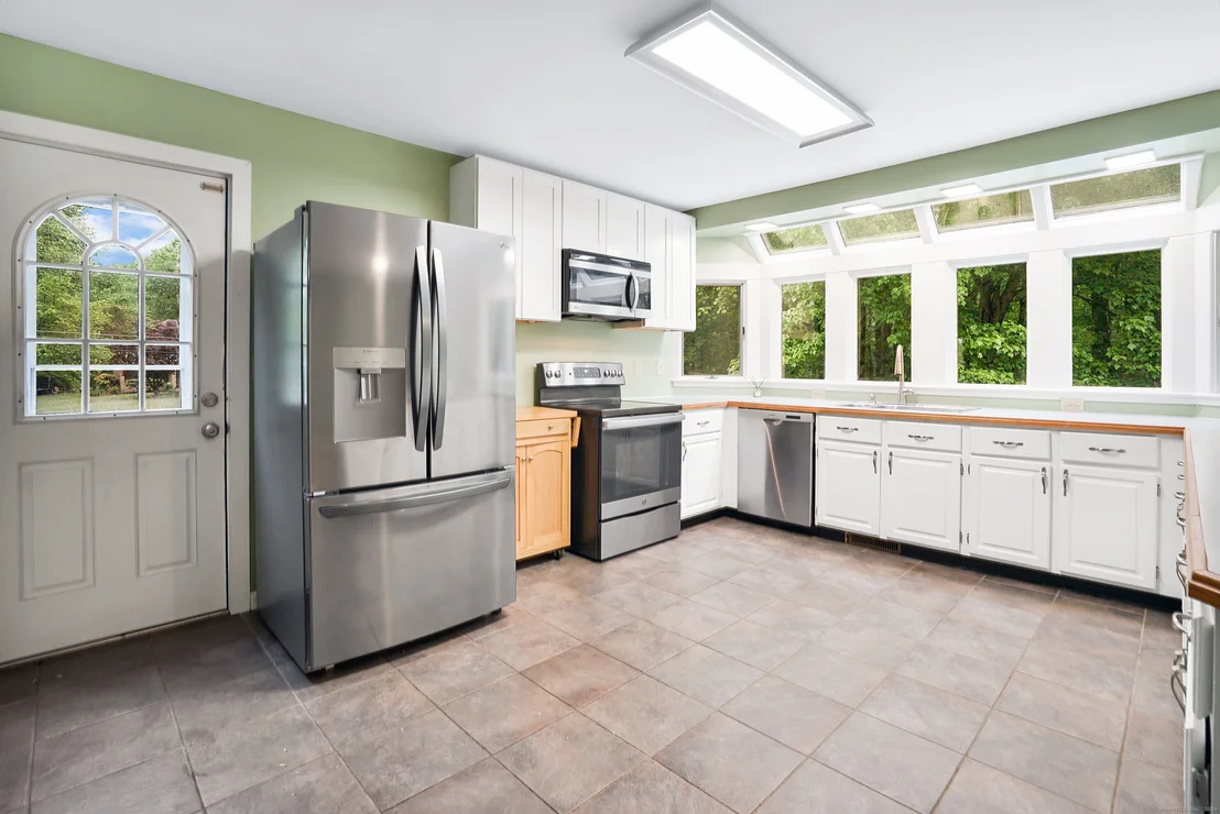 Photo of 650 Goose Lane