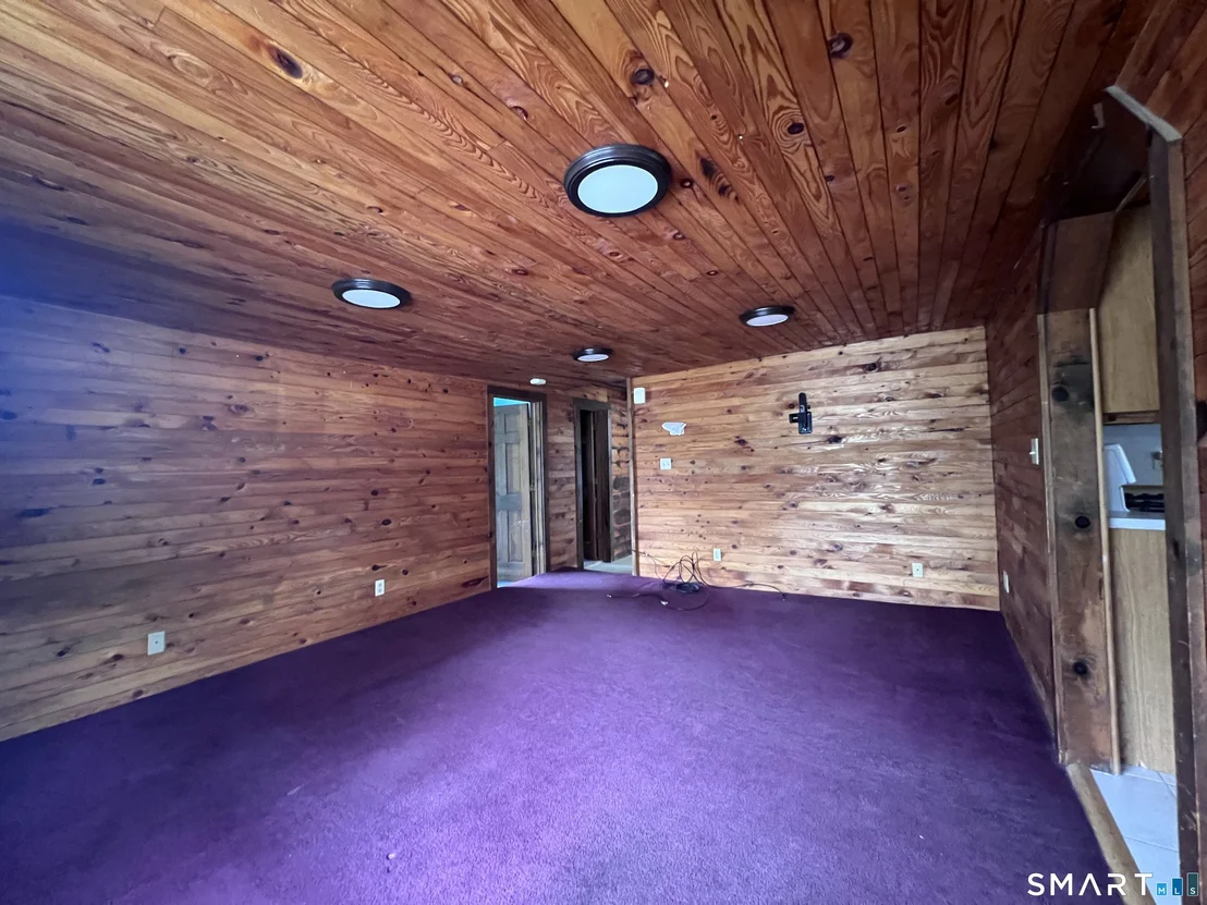 Photo of 136 Lillibridge Avenue