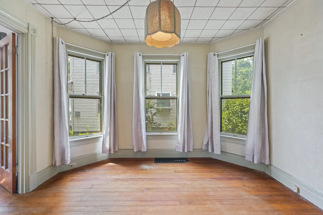 Photo of 54 Bull Avenue