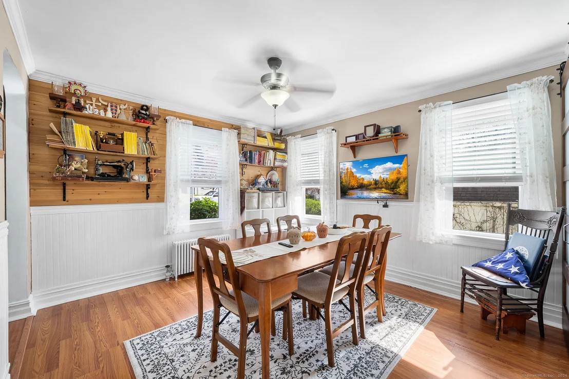 Photo of 17 Sunset Avenue