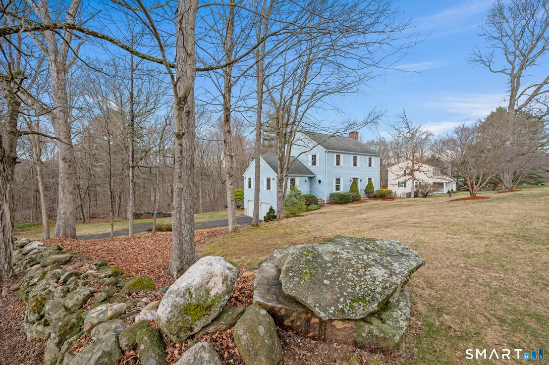 Photo of 9 Deer Hill Lane