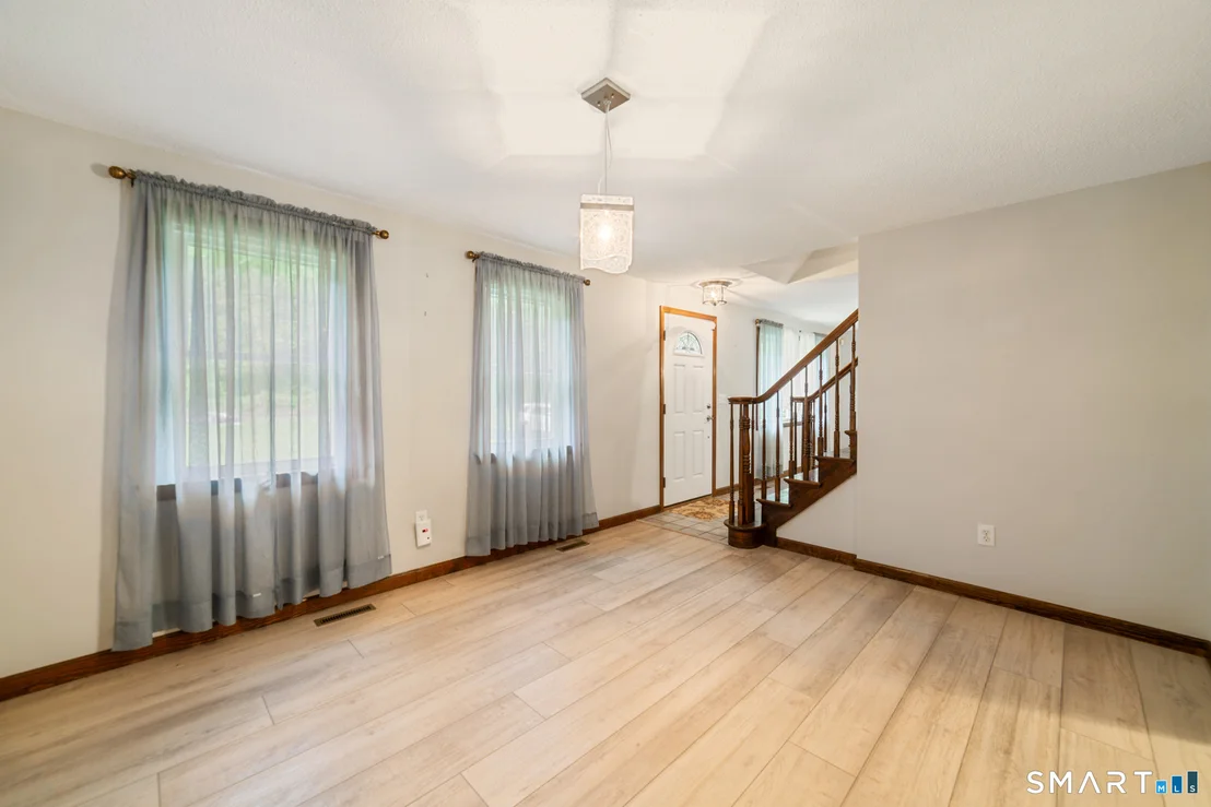 Photo of 548 Beecher Road