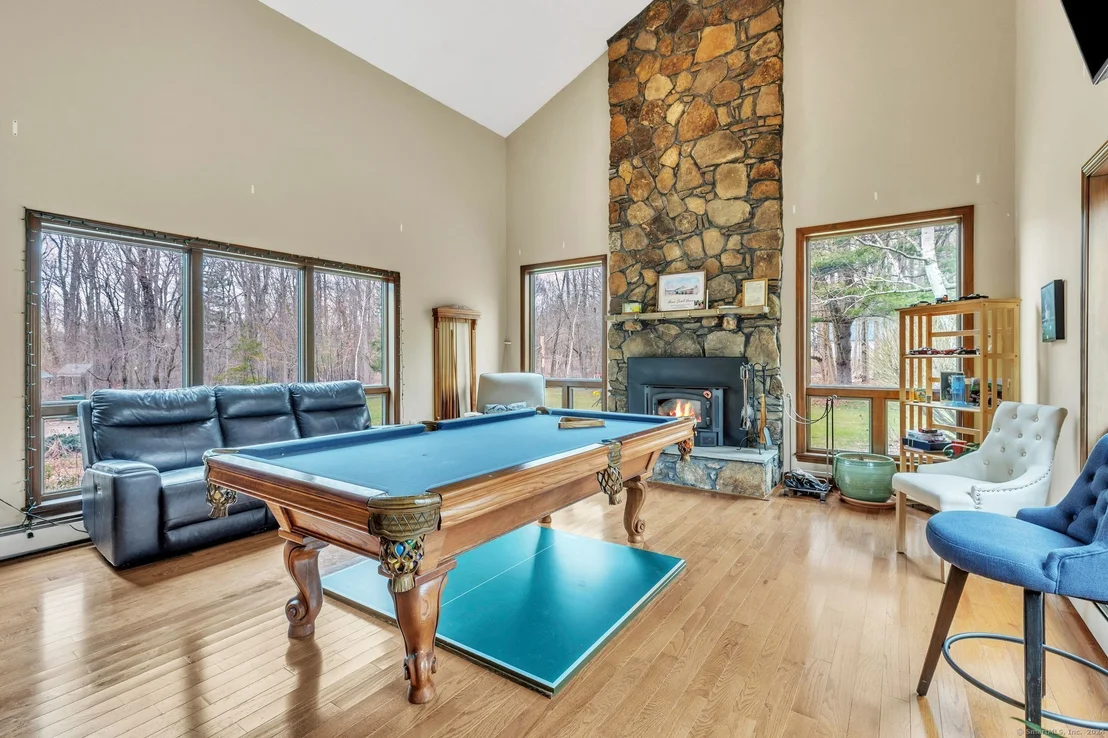 Photo of 95 Shanda Lane