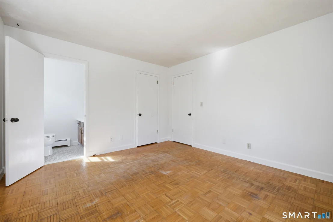 Photo of 16 Julian Drive