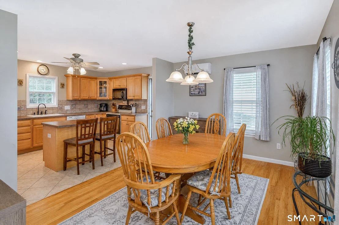 Photo of 2 Curtis Avenue