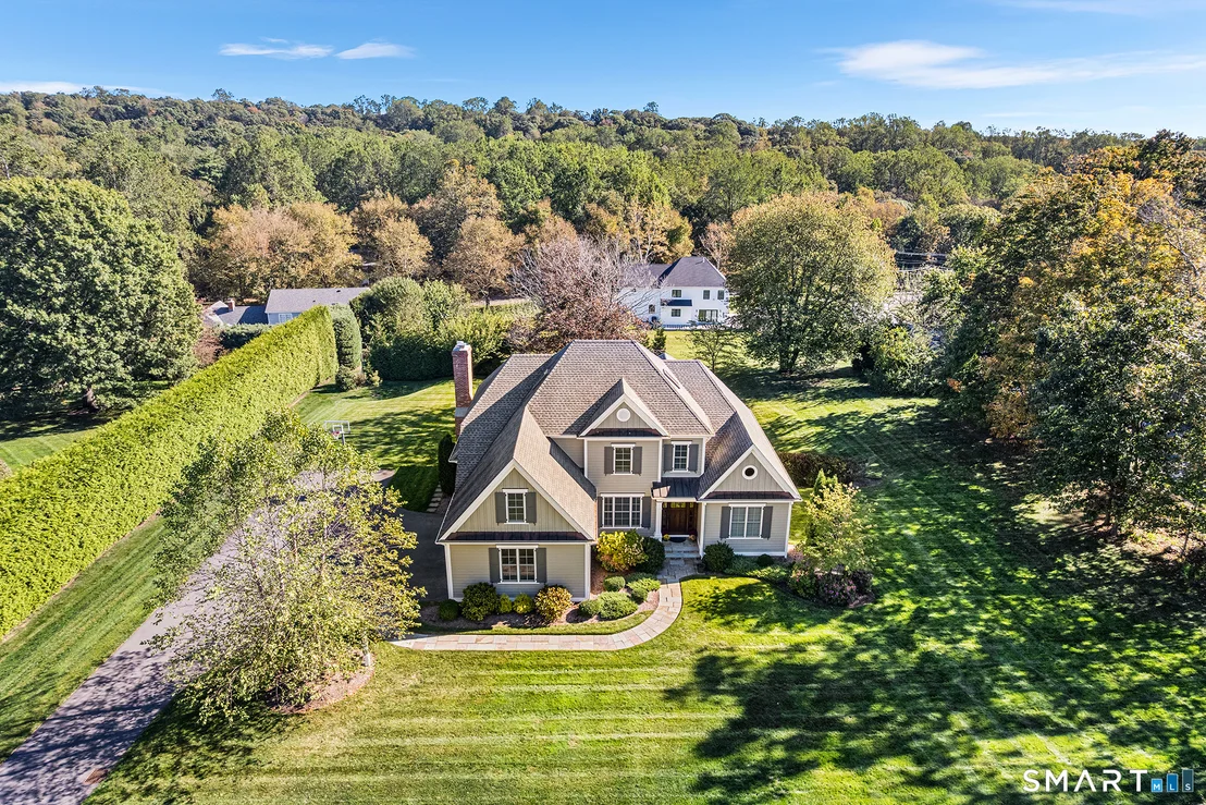 Photo of 2 Doe Hollow Drive