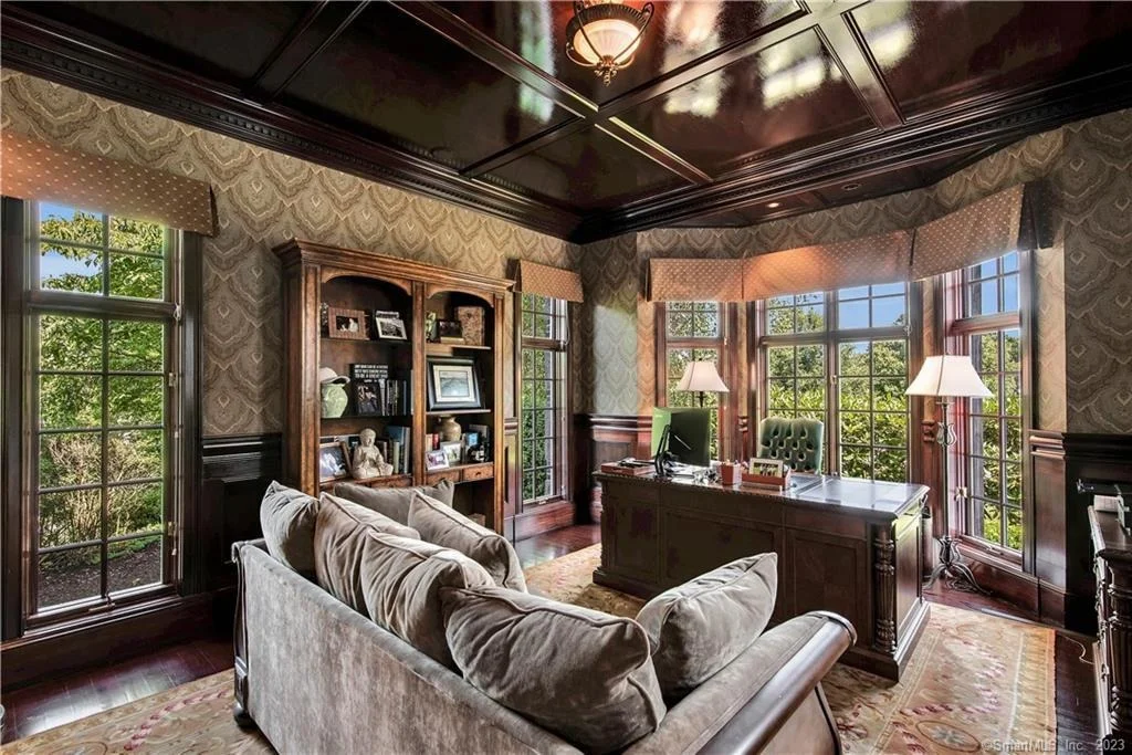 Photo of 40 Winthrop Drive
