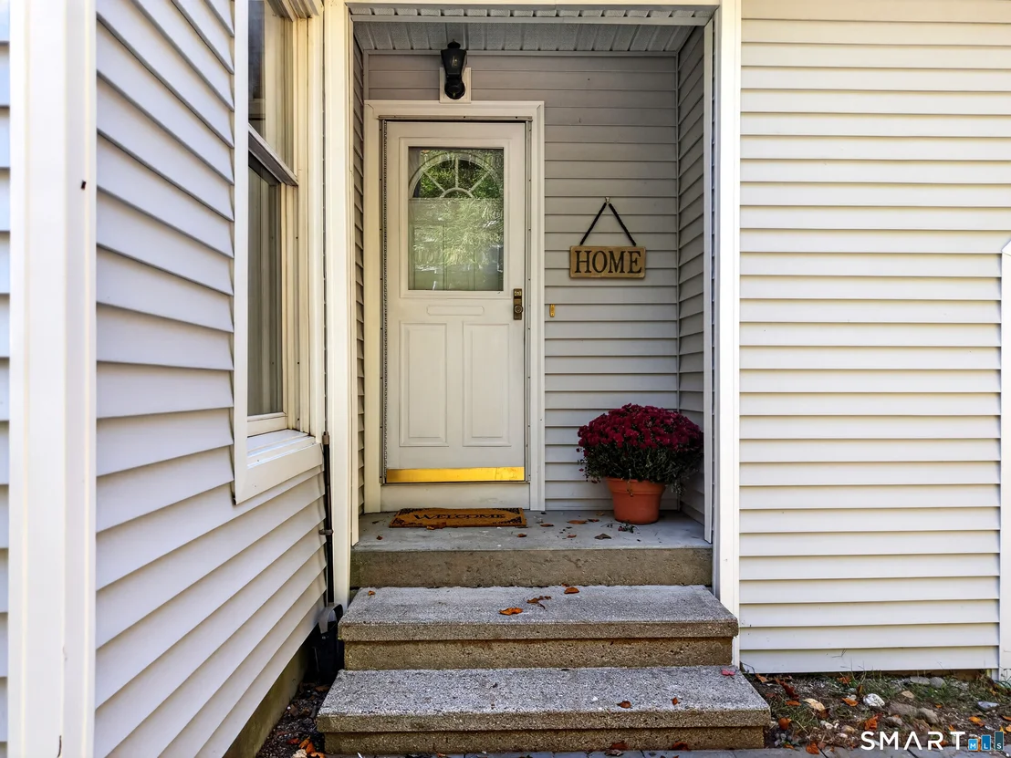 Photo of 7 Hickory Hill Drive
