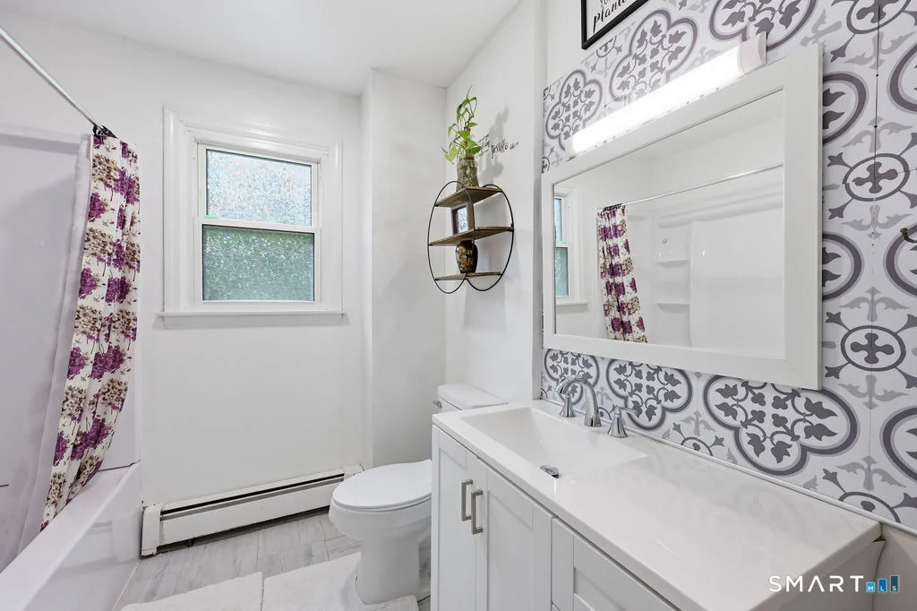 Photo of 153 Maple Street
