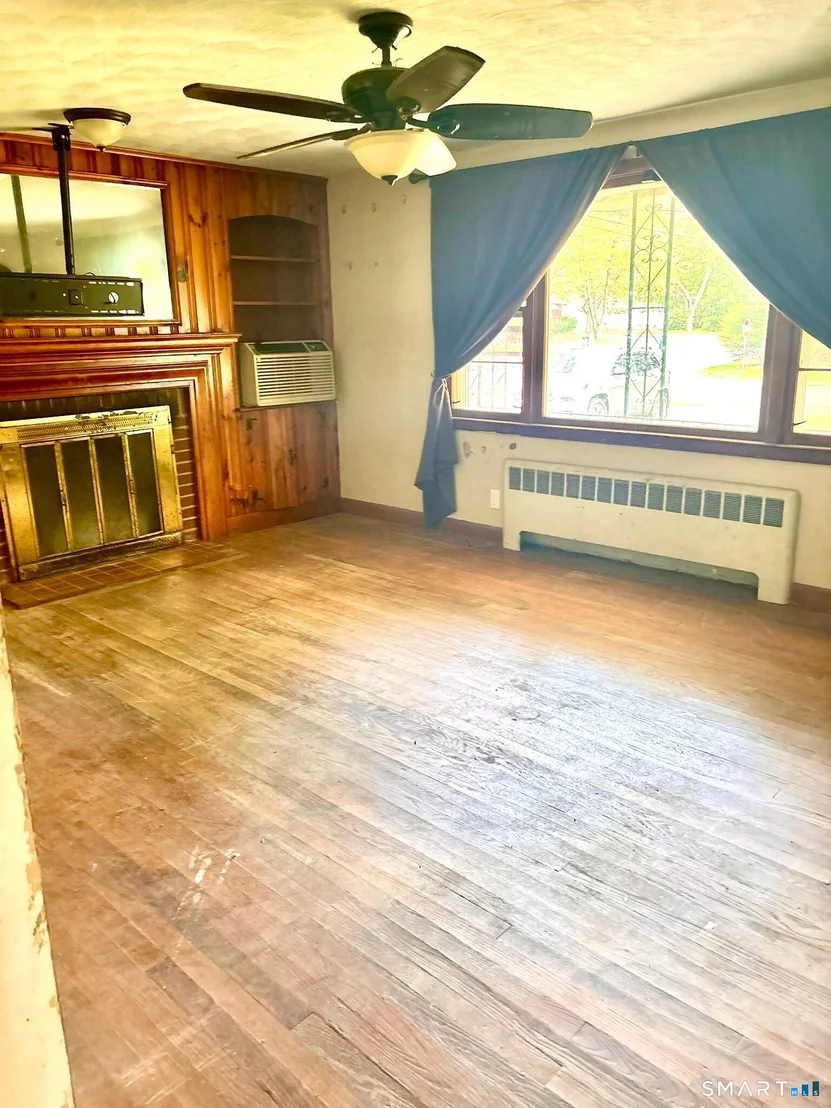 Photo of 44 Coventry Road