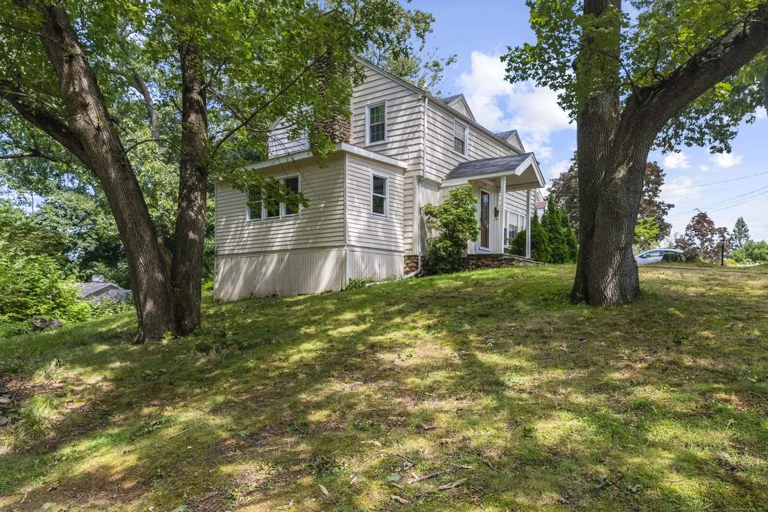 Photo of 175 Lambert Avenue