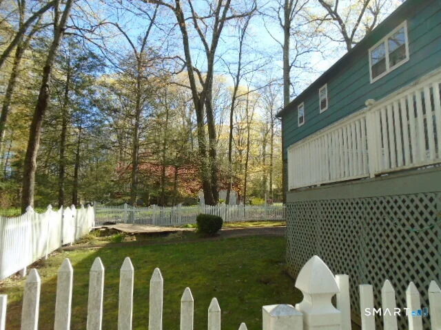 Photo of 2 Fairfield Lane