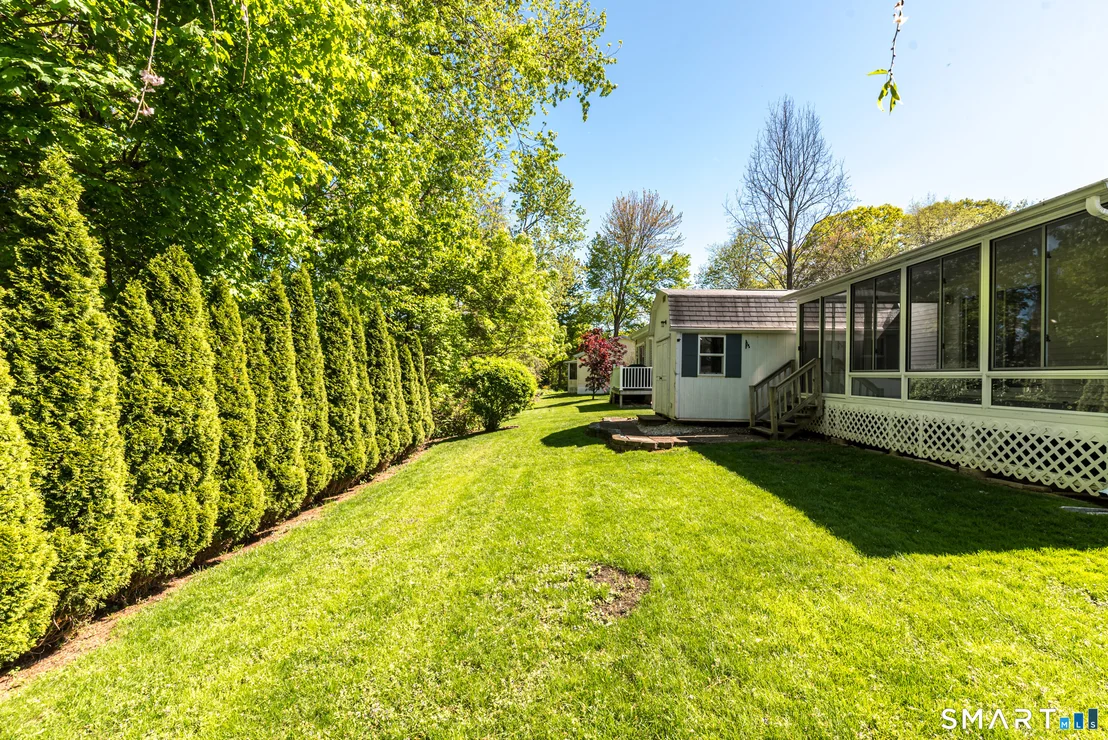 Photo of 17 Laurel Circle