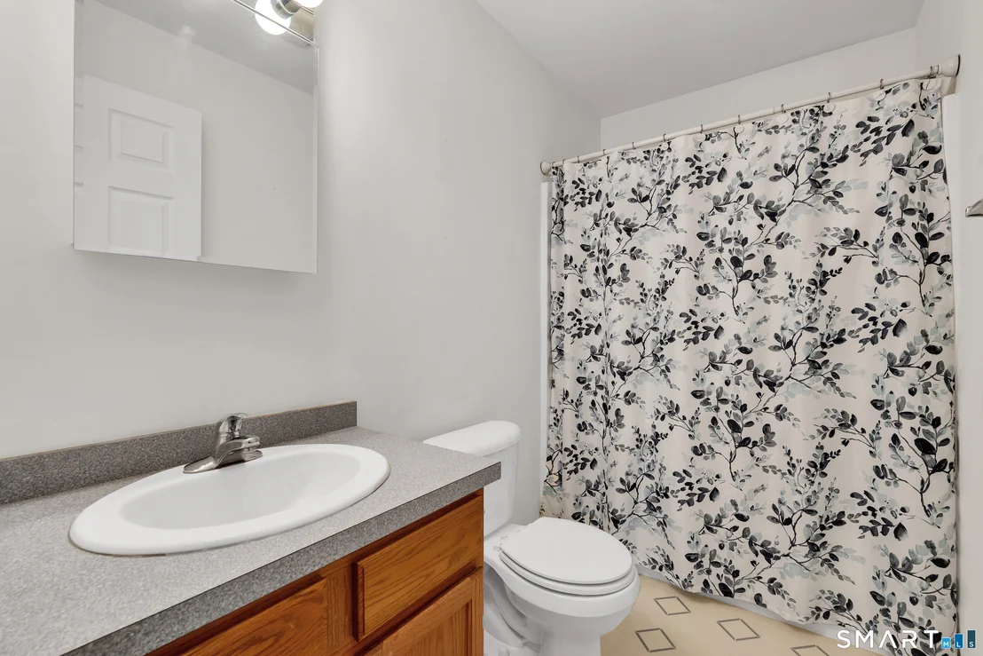 Photo of 37 Third Avenue