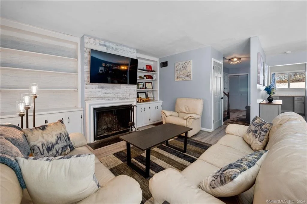 Photo of Unit 5D at 91 Riverview Road