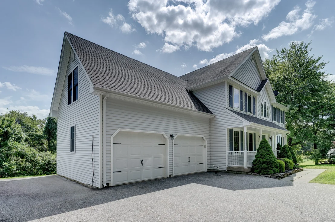 Photo of 142 Clearview Avenue