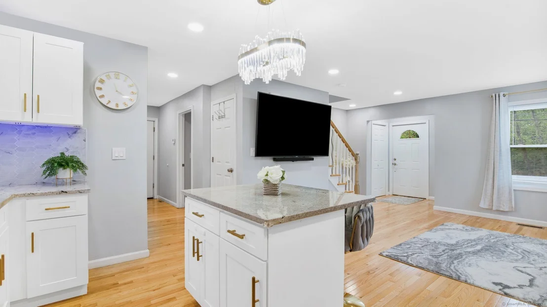 Photo of 136 Windsorville Road