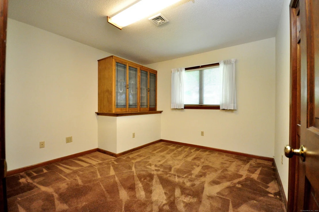 Photo of 735 Avery Street