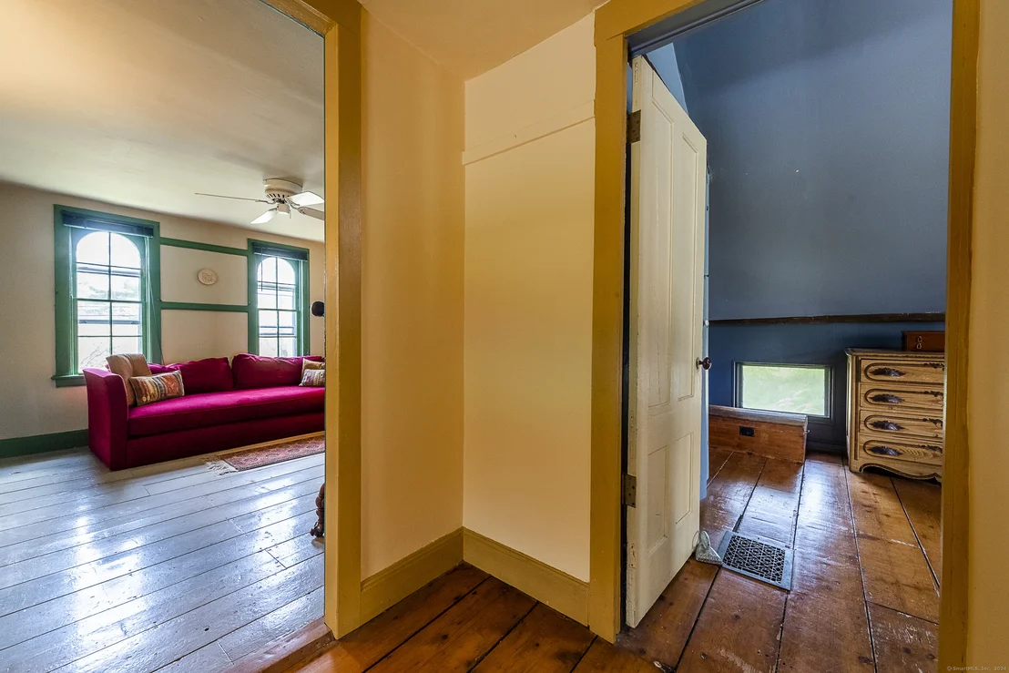 Photo of 126 Beaver Brook Road
