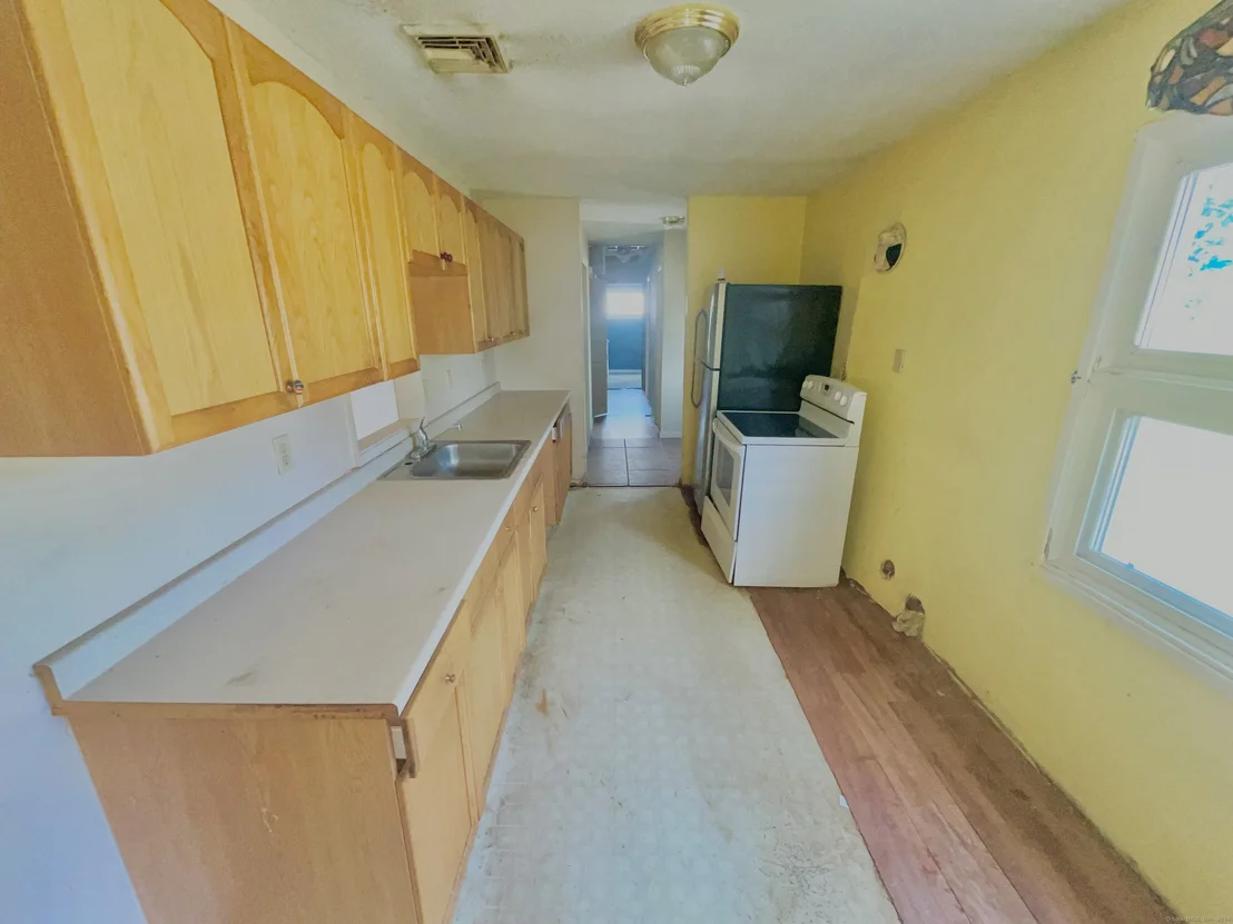 Photo of 73 Greenwood Road