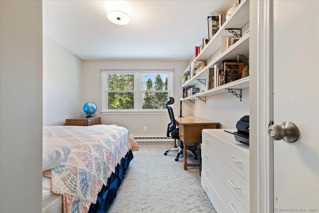 Photo of 2 Colonial Drive