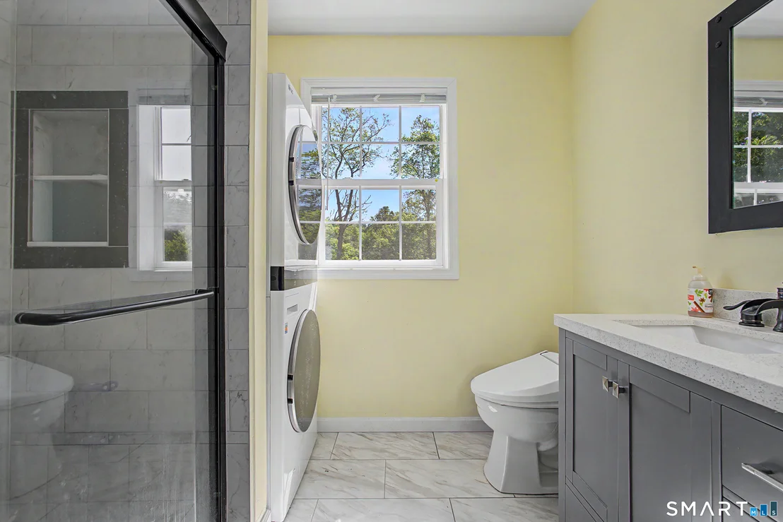 Photo of 243 Searles Road