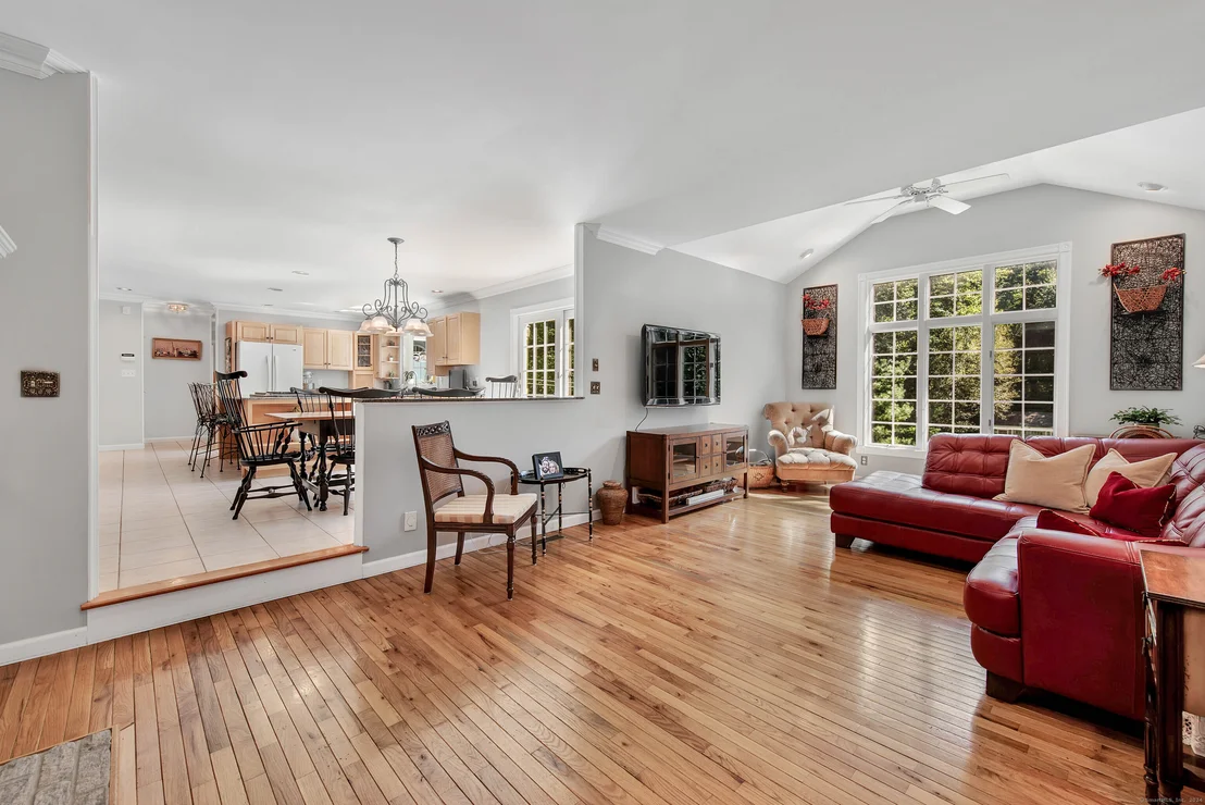 Photo of 106 Barnes Hill Road