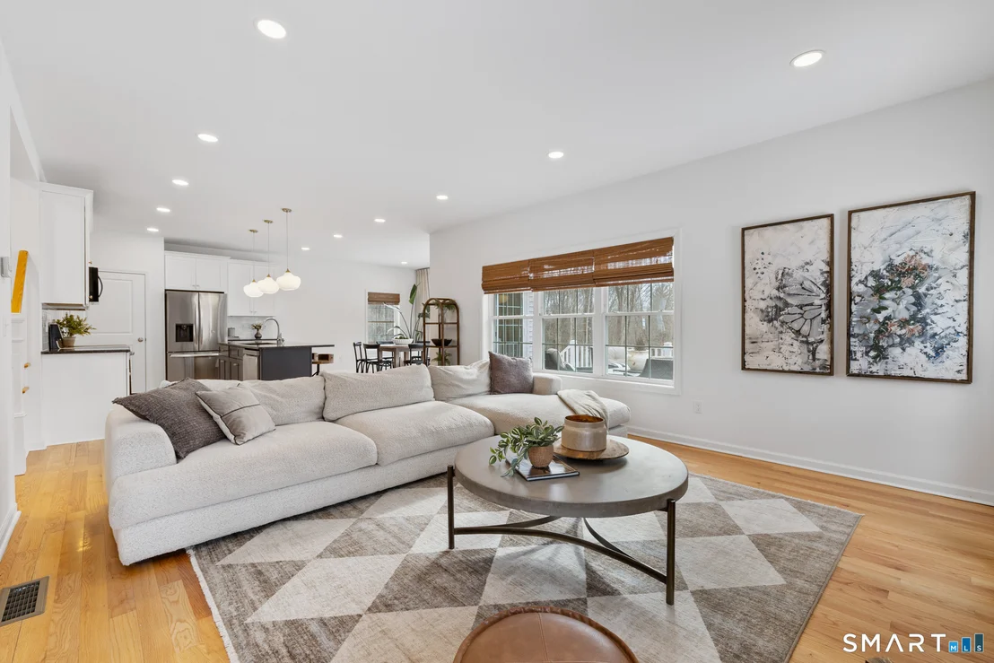 Photo of 811 Pucker Street