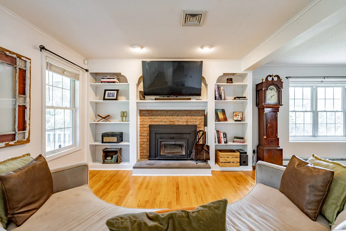 Photo of 1171 Newgate Road