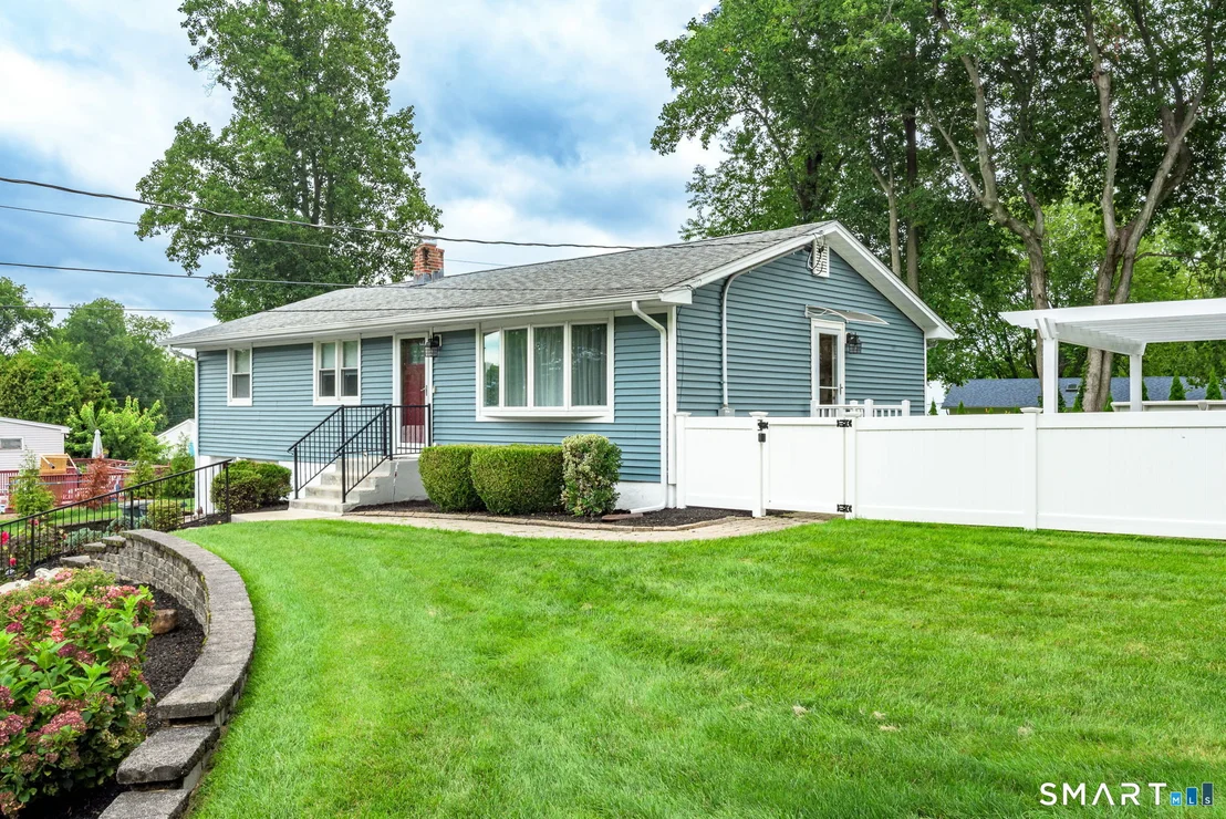 Photo of 162 Cornflower Drive