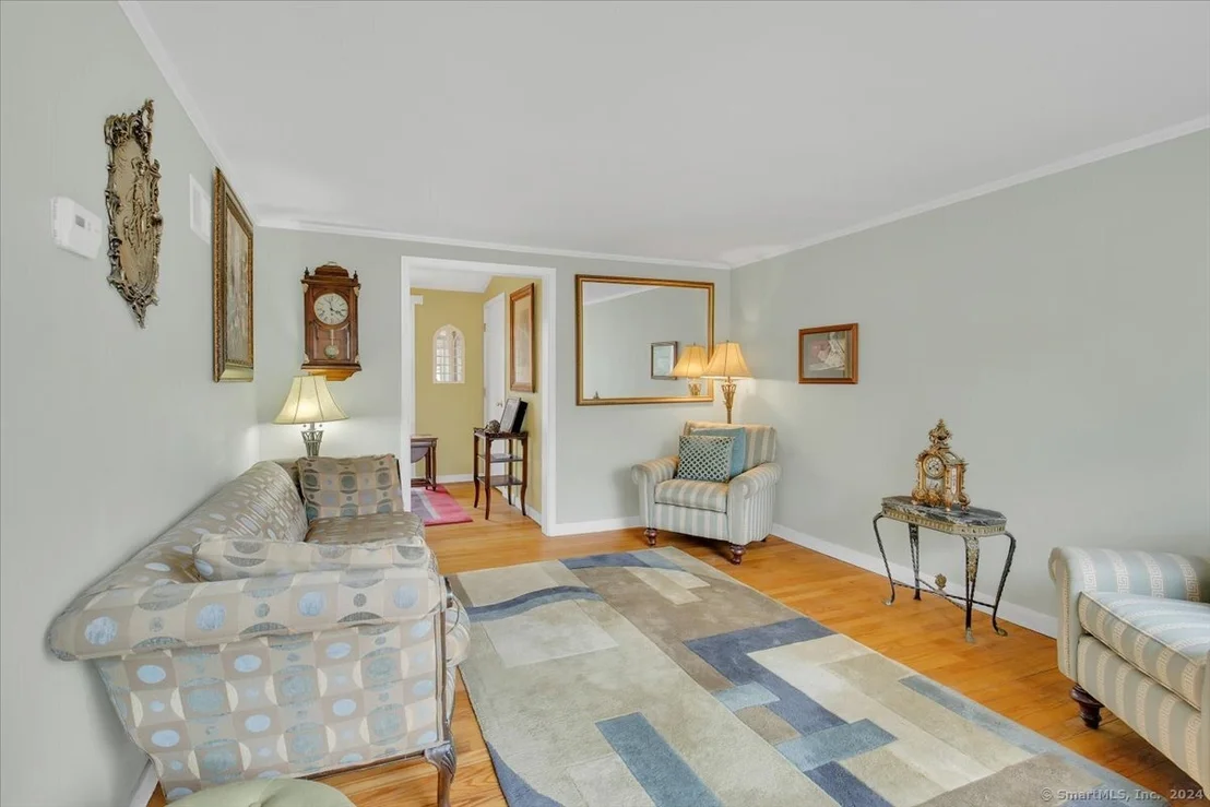 Photo of 15 Farview Avenue