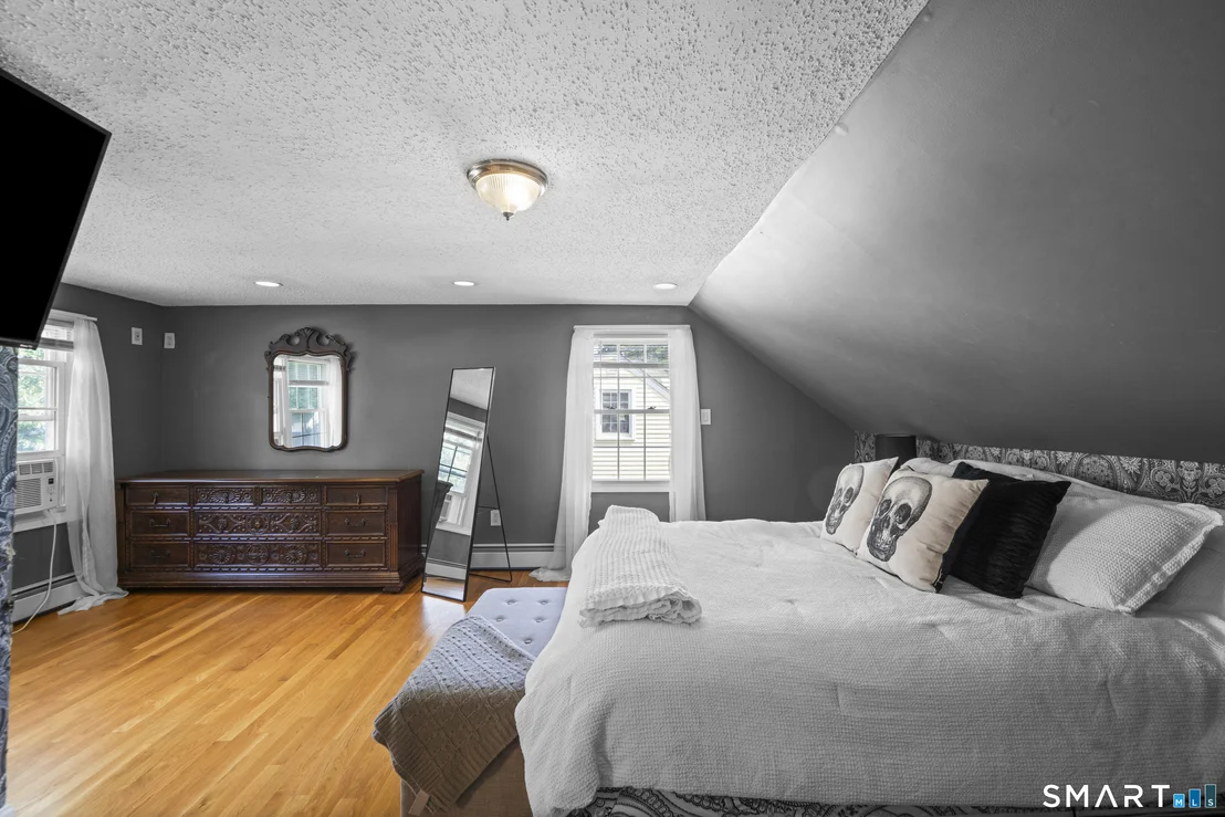 Photo of 33 Chester Drive
