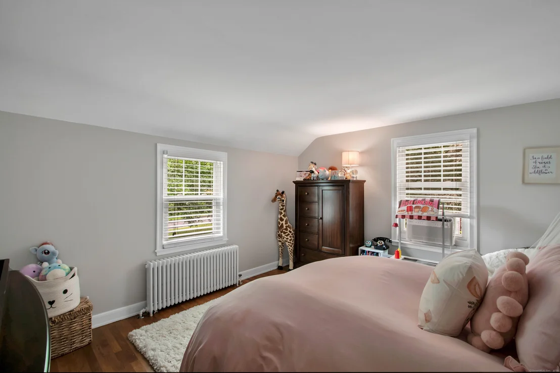 Photo of 117 Bronson Drive