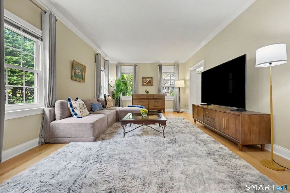 Photo of 155 Wolfpit Avenue