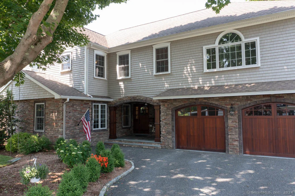 Photo of 8 Maynard Circle