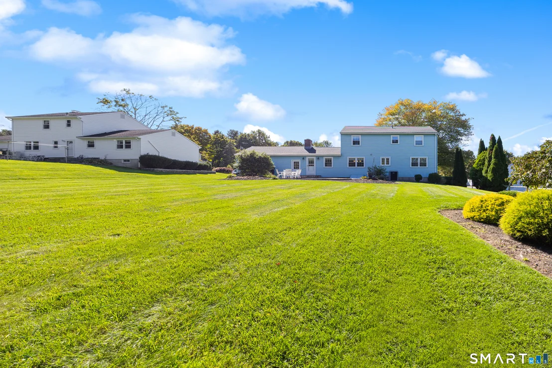 Photo of 450 Cardinal Lane