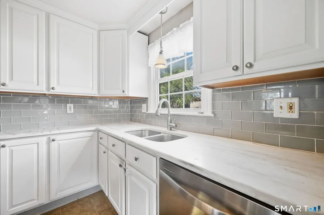 Photo of 14 Gordon Avenue