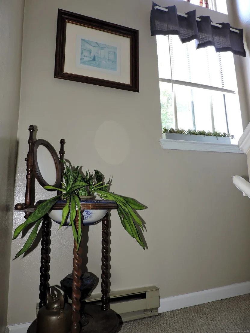 Photo of Unit 32C at 925 Oronoke Road