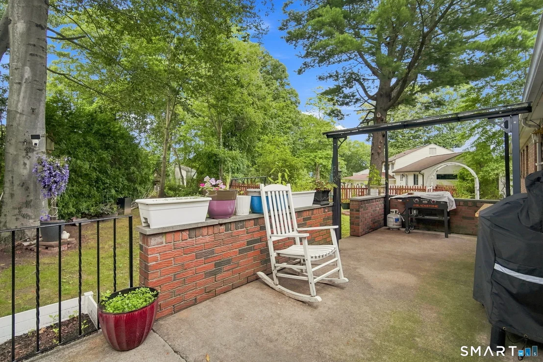 Photo of 91 Forest Drive