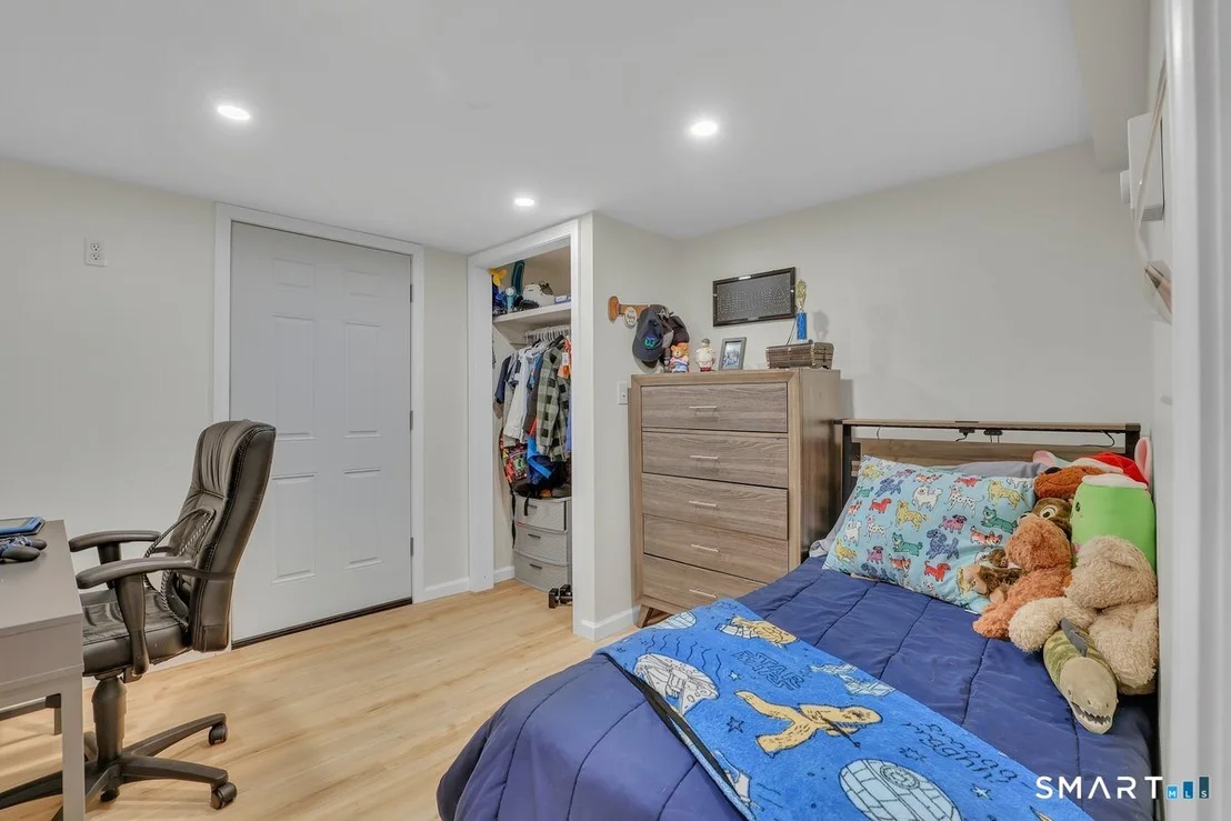 Photo of 25 Pine Tree Lane
