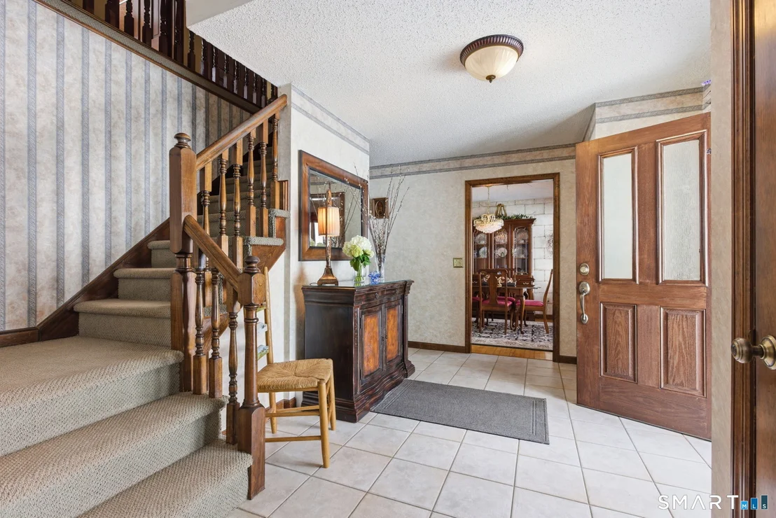 Photo of 6 Windward Drive