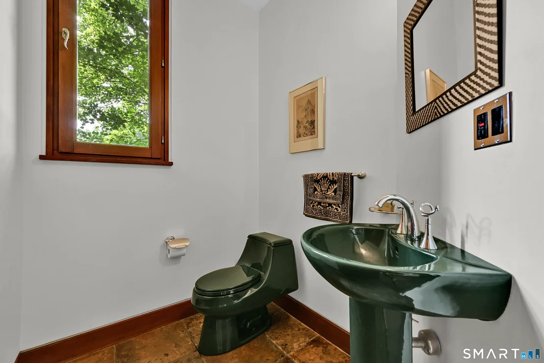 Photo of 27 Ridge Road