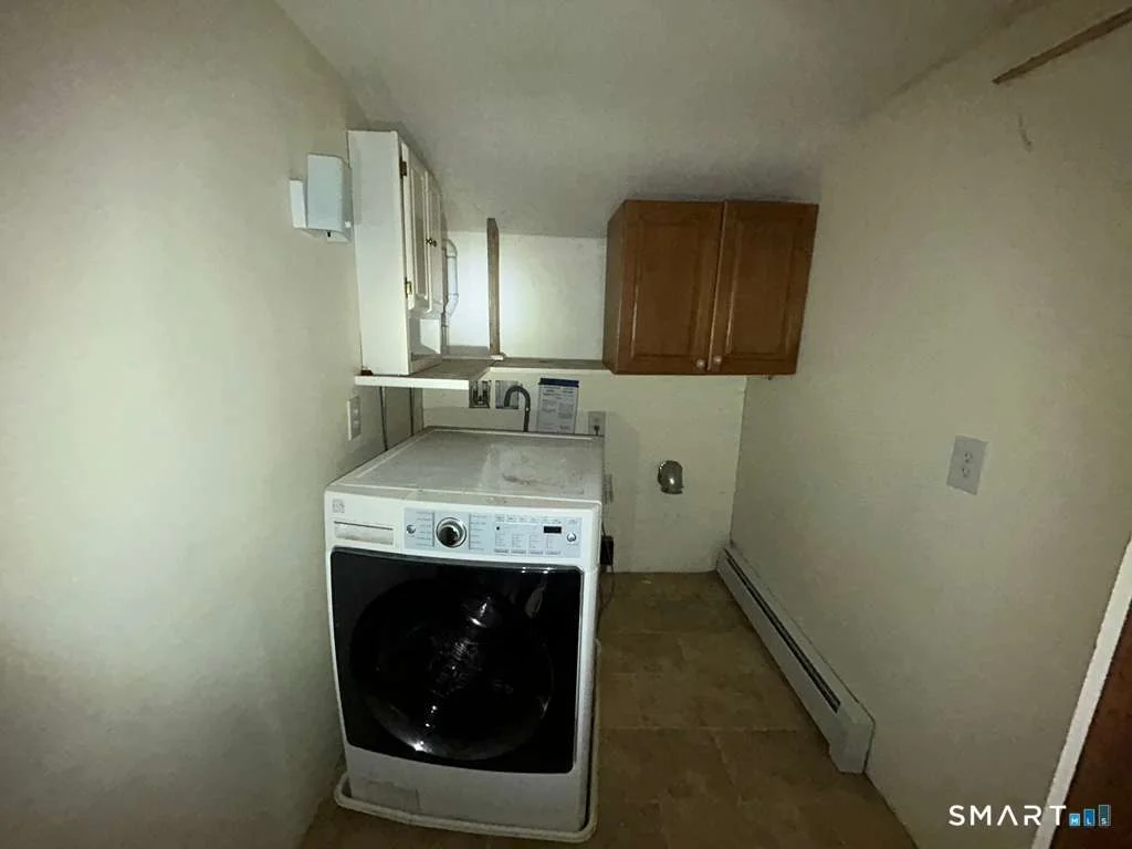 Photo of 17 Comstock Avenue